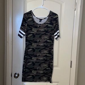 Camo print t shirt dress